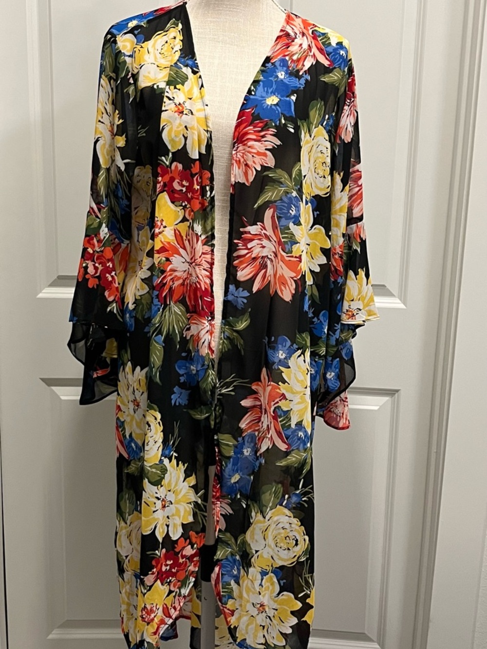 Umgee Black Floral Kimono Open Cardigan Bell Sleeves Size Large Colorful Sheer